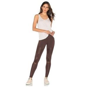 Alo Yoga Moto Leggings in Mink/Mink Glossy (NWT)
